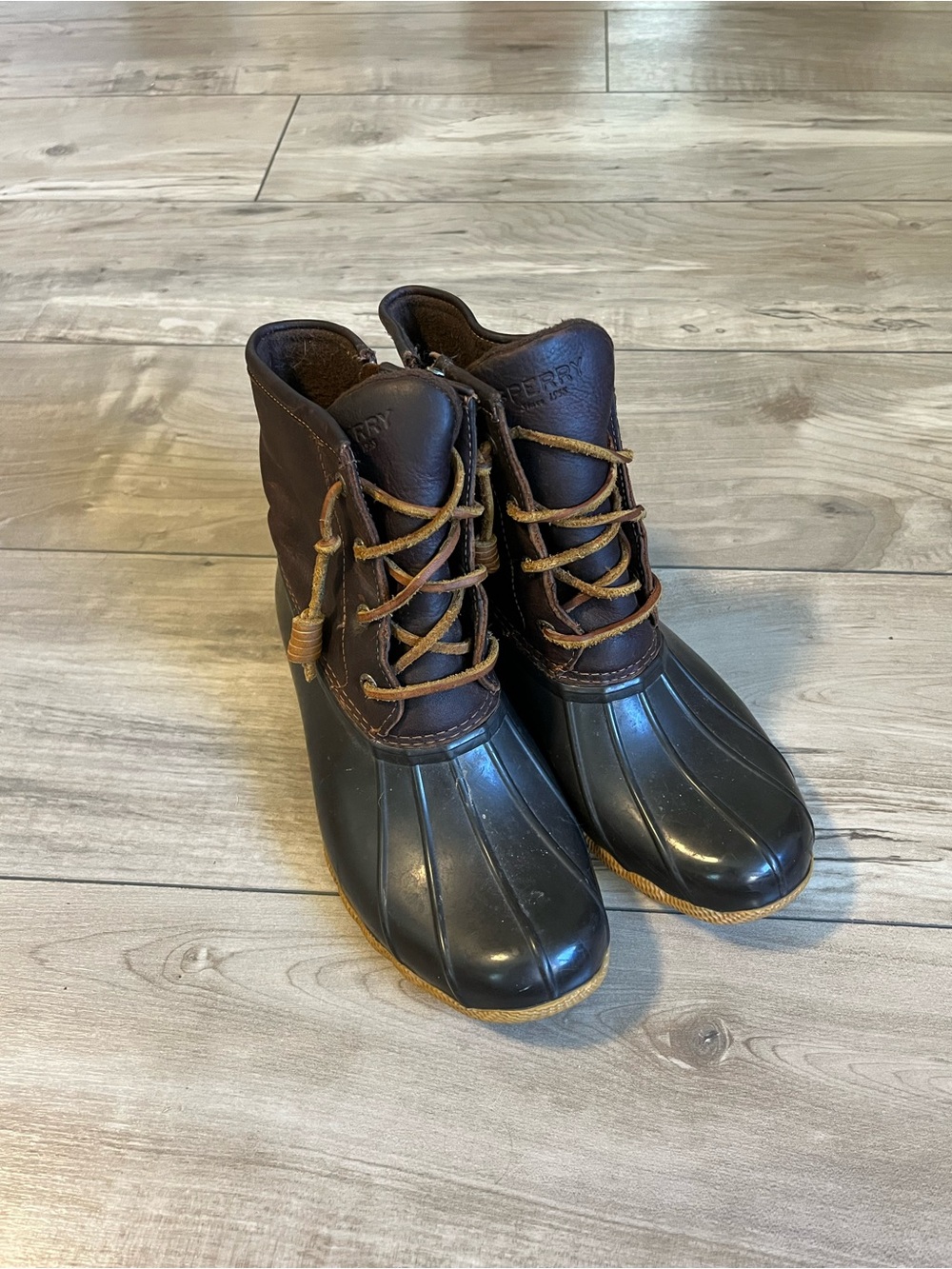 Sperry Top-Sider Saltwater Duck Boots Women's Size 8 Brown Leather Rain